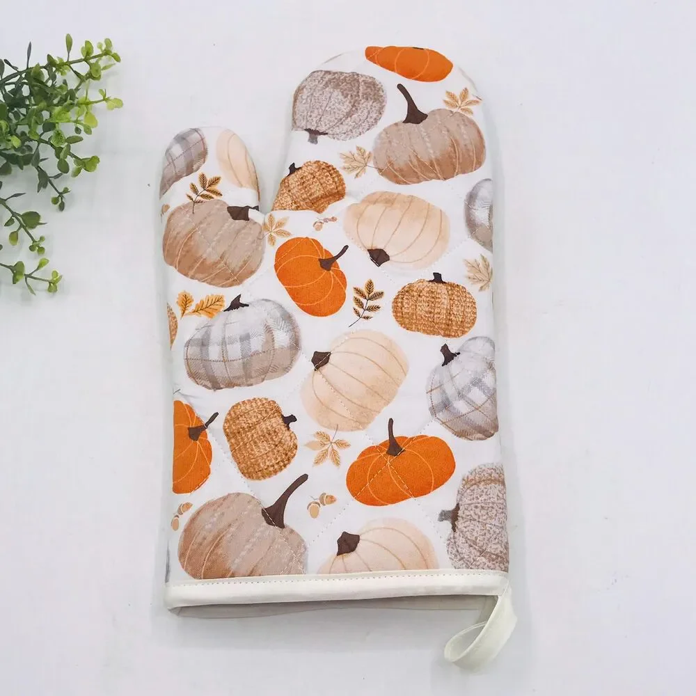 Oven Mitt, Neutrals Pumpkins and Plaid Baking Mitt